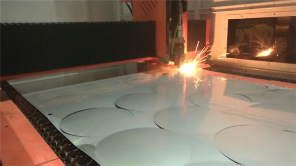 Mėginių pjaustymas